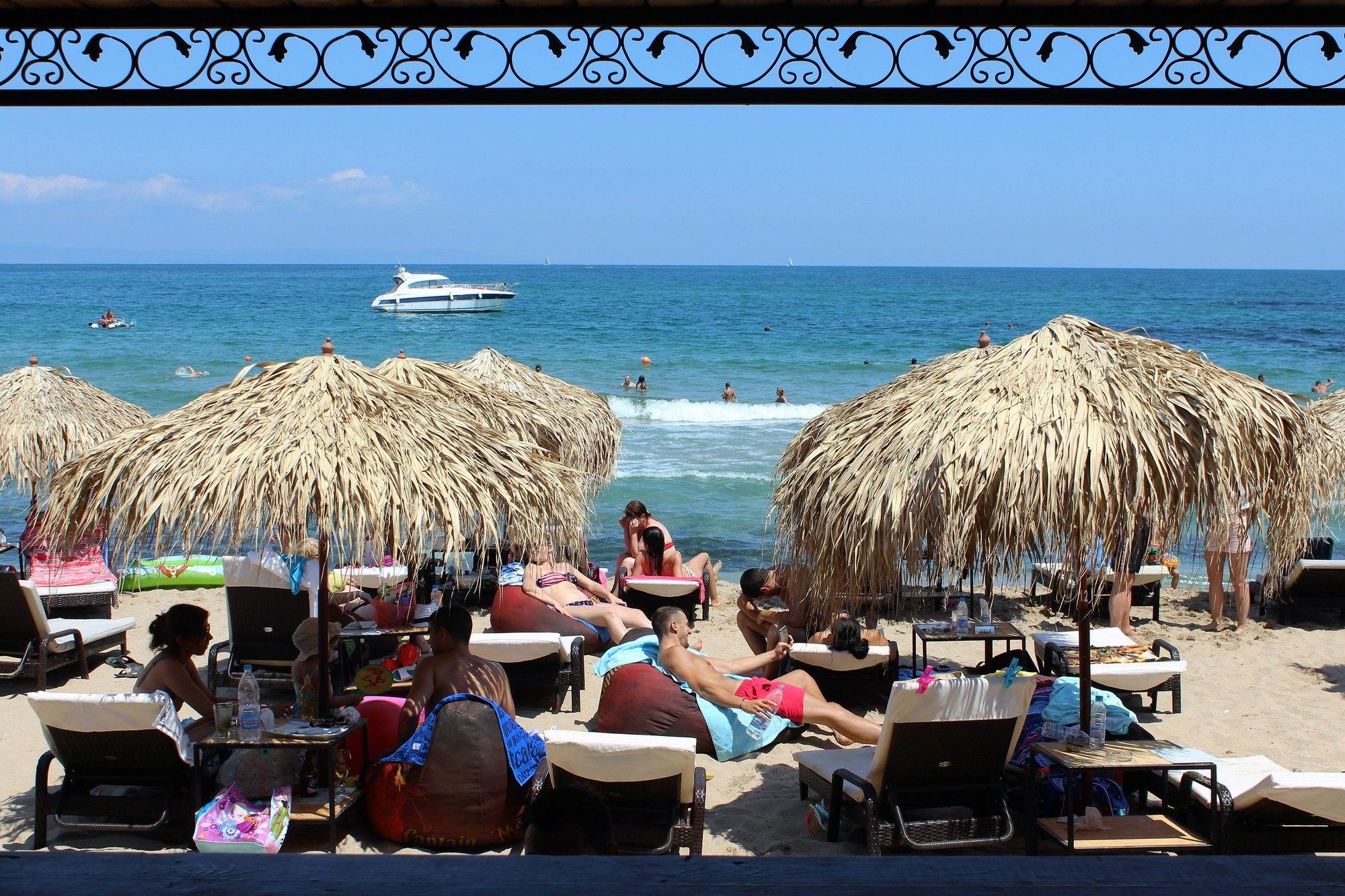 Selena Family Sozopol